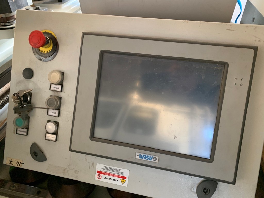 Usato 2008 Fresatrice doppia, marca Promac modello ID3G40