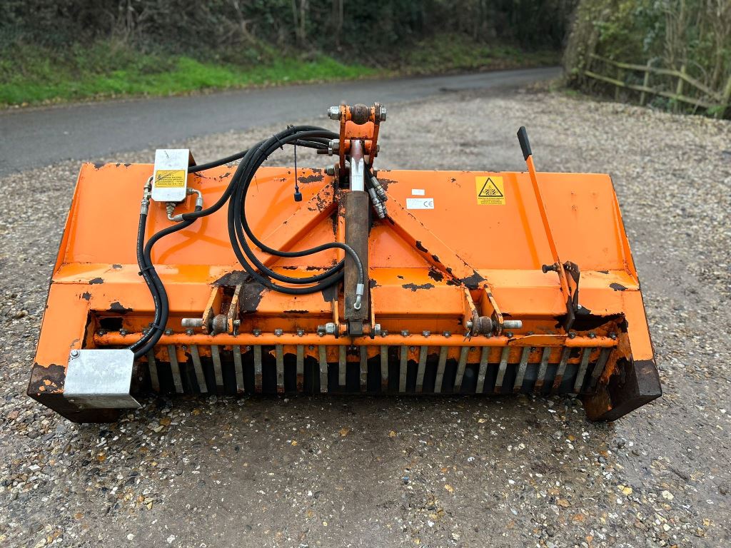 Used D.W. Tomlin Bucket