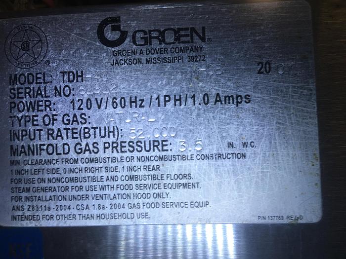 Used GROEN TDH-40 TRUNNION STYLE STEAM KETTLE, NAT. GAS w/ S/S STAND & 2 TEMP WATER FILL FAUCET.