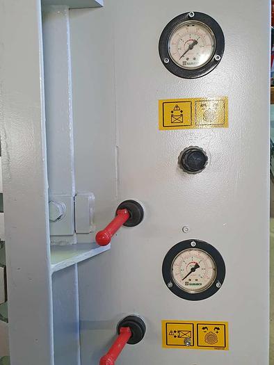 Used 2000 Ramarch Spain RAMARCH PNC 7 perforated plate press