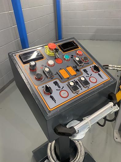 UZMA PKH 80 section roller hydraulic operation