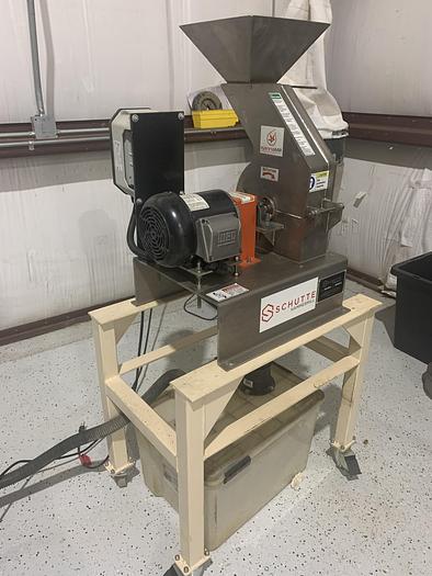 Used High End Supercritical CO2 Extraction - 83% off Original Invoice: Lightly Used