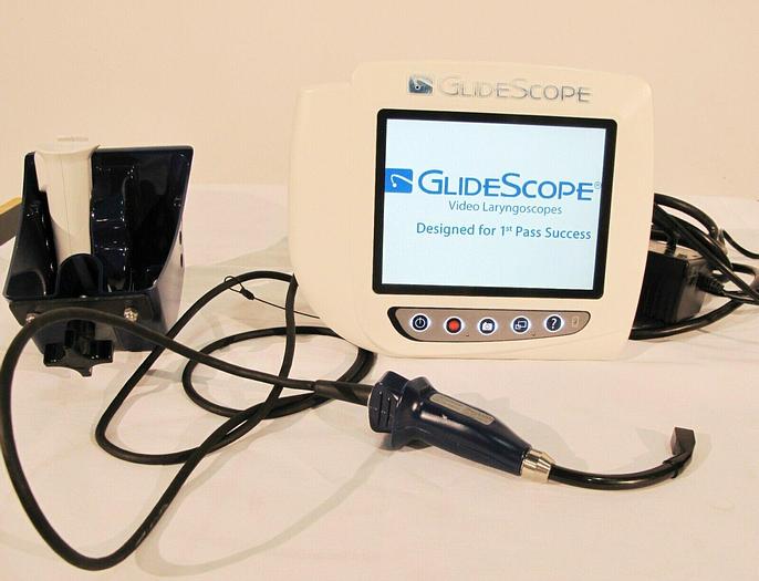 Used Verathon Glidescope Cobalt AVL Monitor with 3-4 Adult Video Baton Laryngoscope