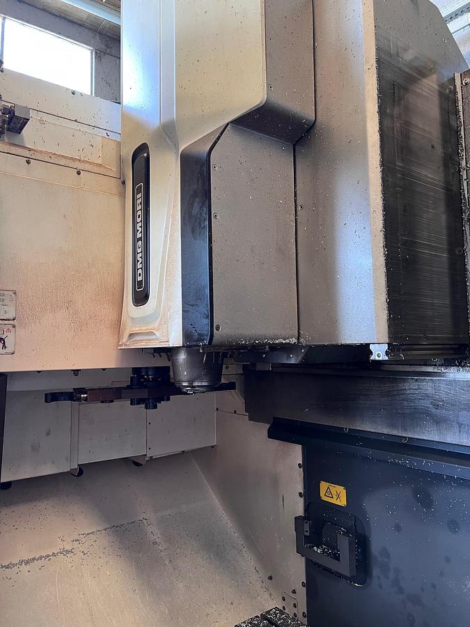 Used Centro di lavoro DMG MORI