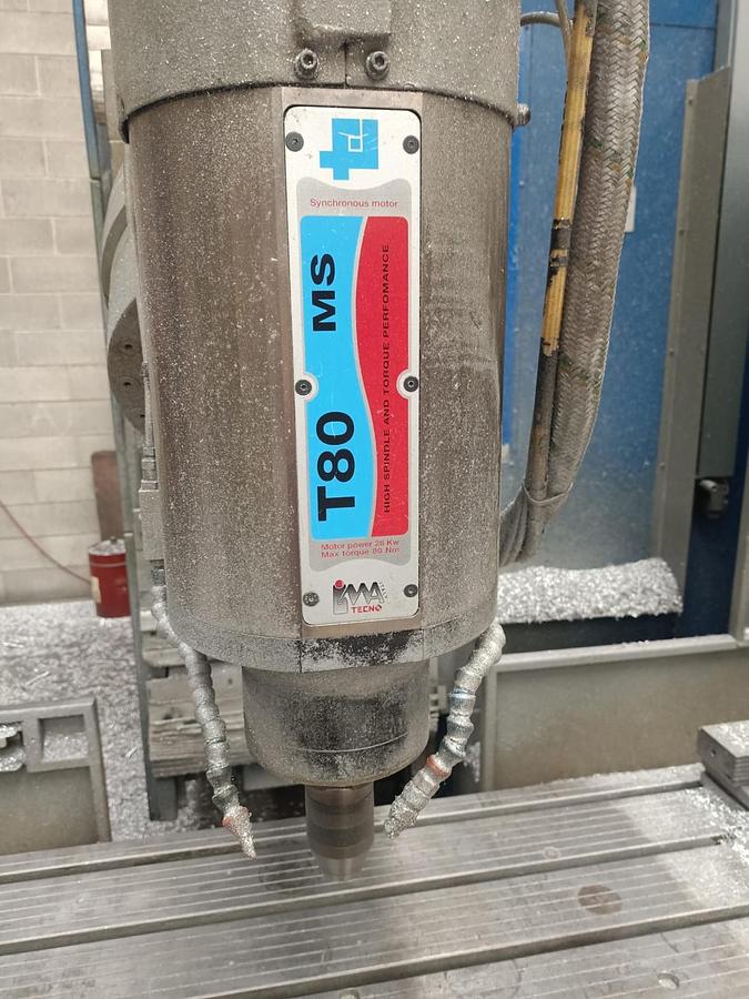 Usato FRESATRICE A BANCO FISSO FIL FS 200 SPEED