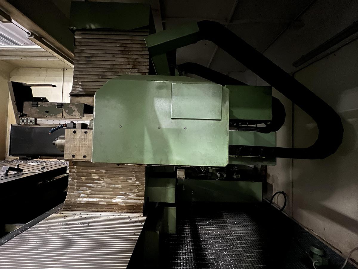 Usato FORATRICE PROFONDA BUCK TBFZ 2000 CNC