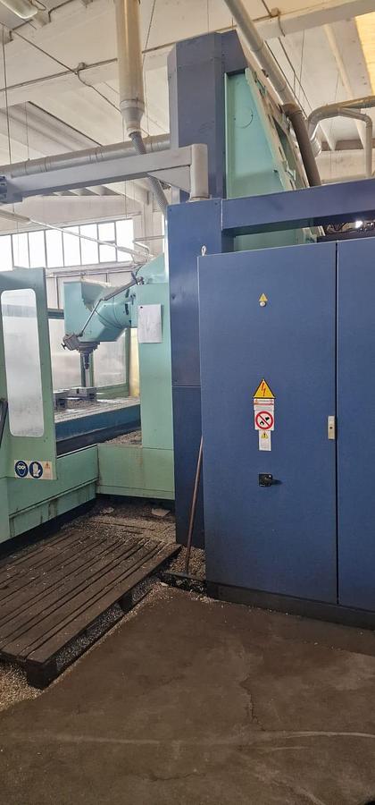 Usato FRESATRICE A BANCO FISSO SACHMAN T 314 HS