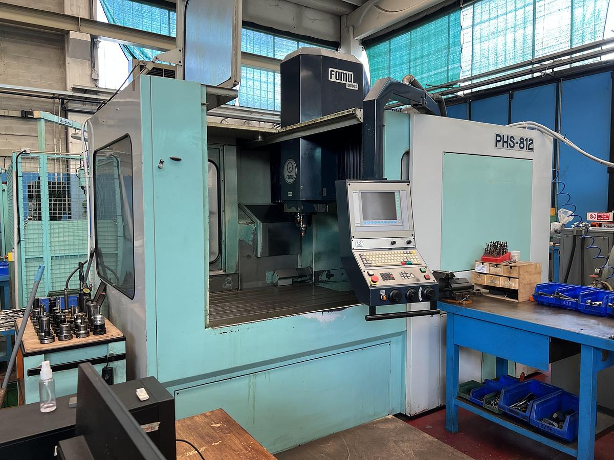 Usato CENTRO DI LAVORO VERTICALE PARPAS FAMU PHS 812