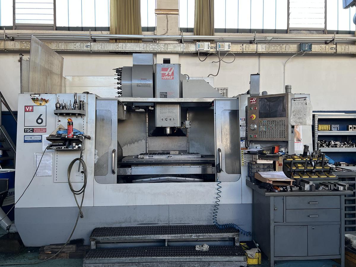 Usato CENTRO DI LAVORO VERTICALE HAAS VF 6B 40HE