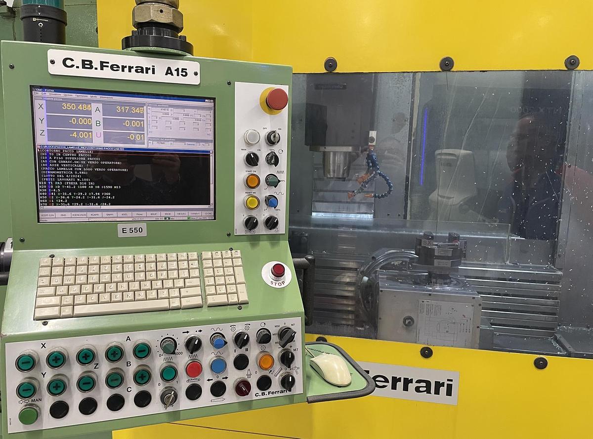 Usato CENTRO DI LAVORO C.B. FERRARI A 15 5 assi 