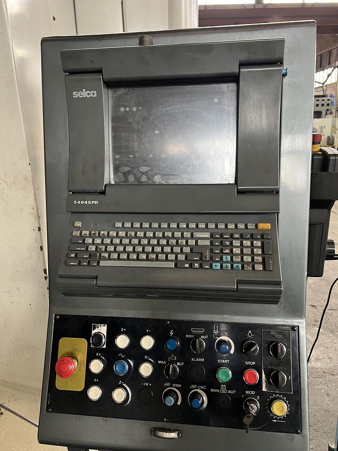 Usato FRESATRICE A PORTALE  KONDIA HM315