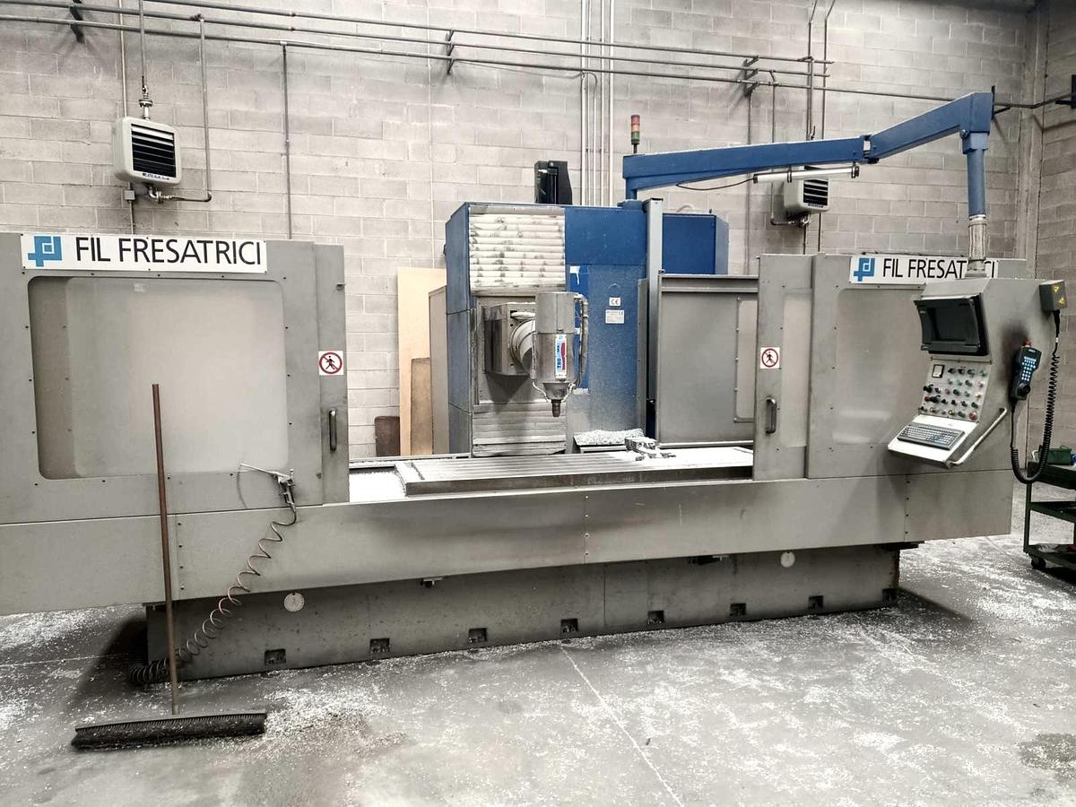 Usato FRESATRICE A BANCO FISSO FIL FS 200 SPEED
