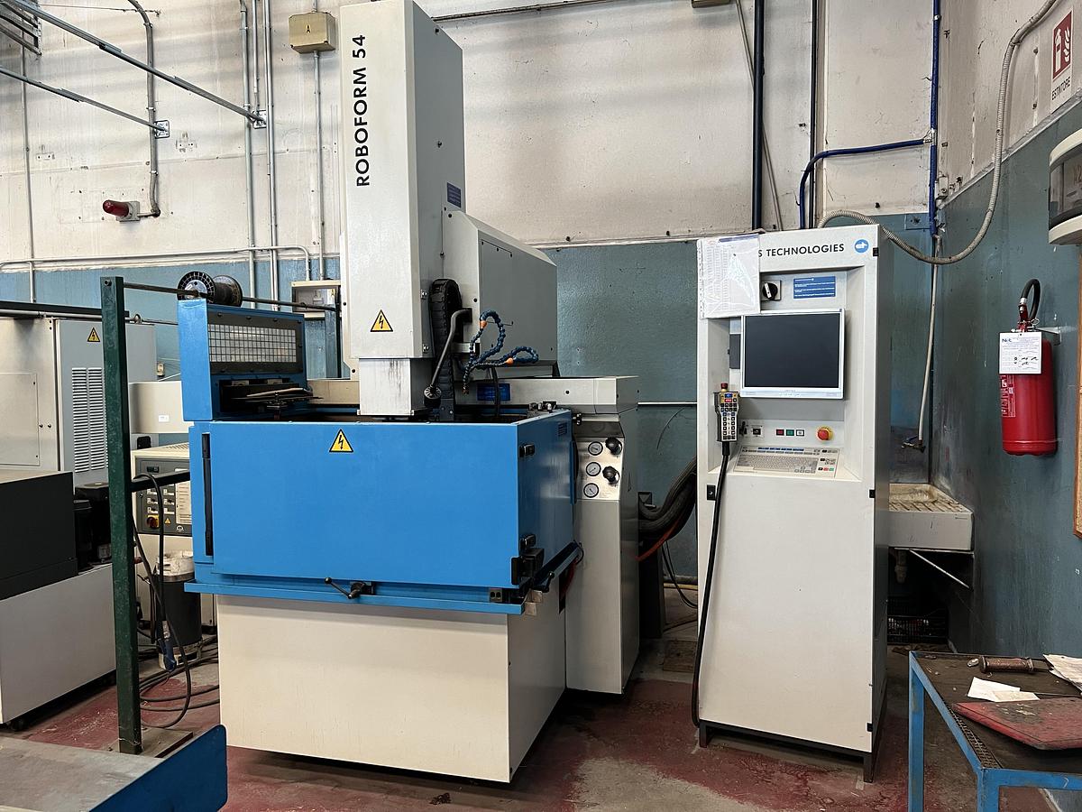 Usato ELETTROEROSIONE A TUFFO CHARMILLES ROBOFORM 54