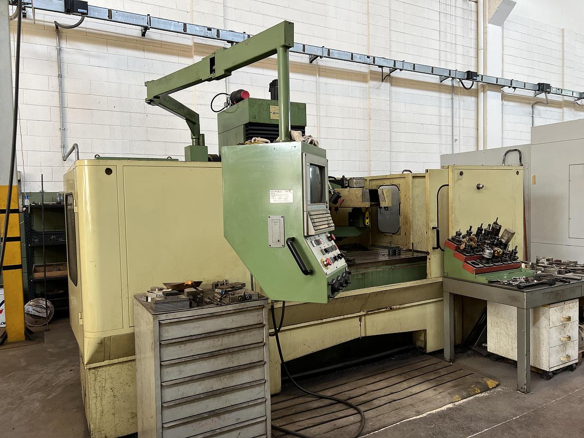 Usato FRESATRICE A BANCO FISSO GOGLIO FX 15