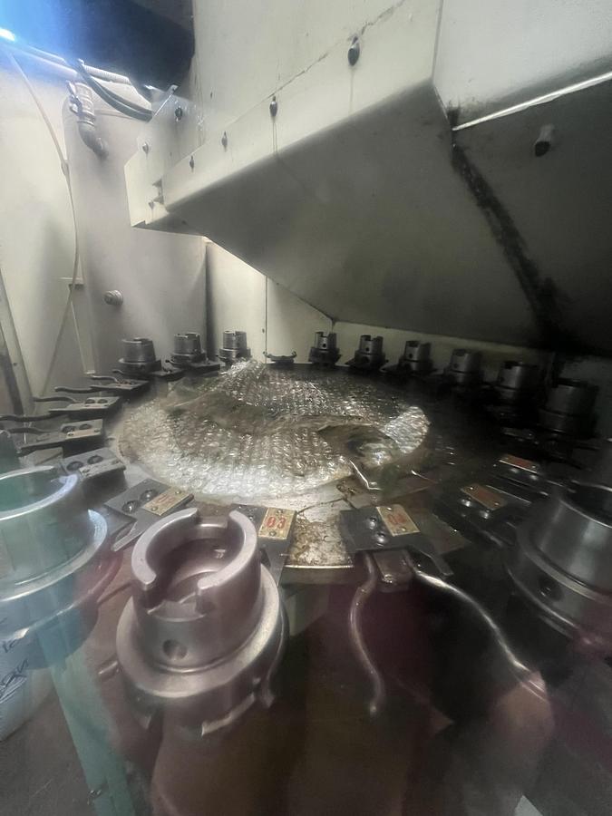 Usato CENTRO DI LAVORO VERTICALE PARPAS FAMU PHS 812