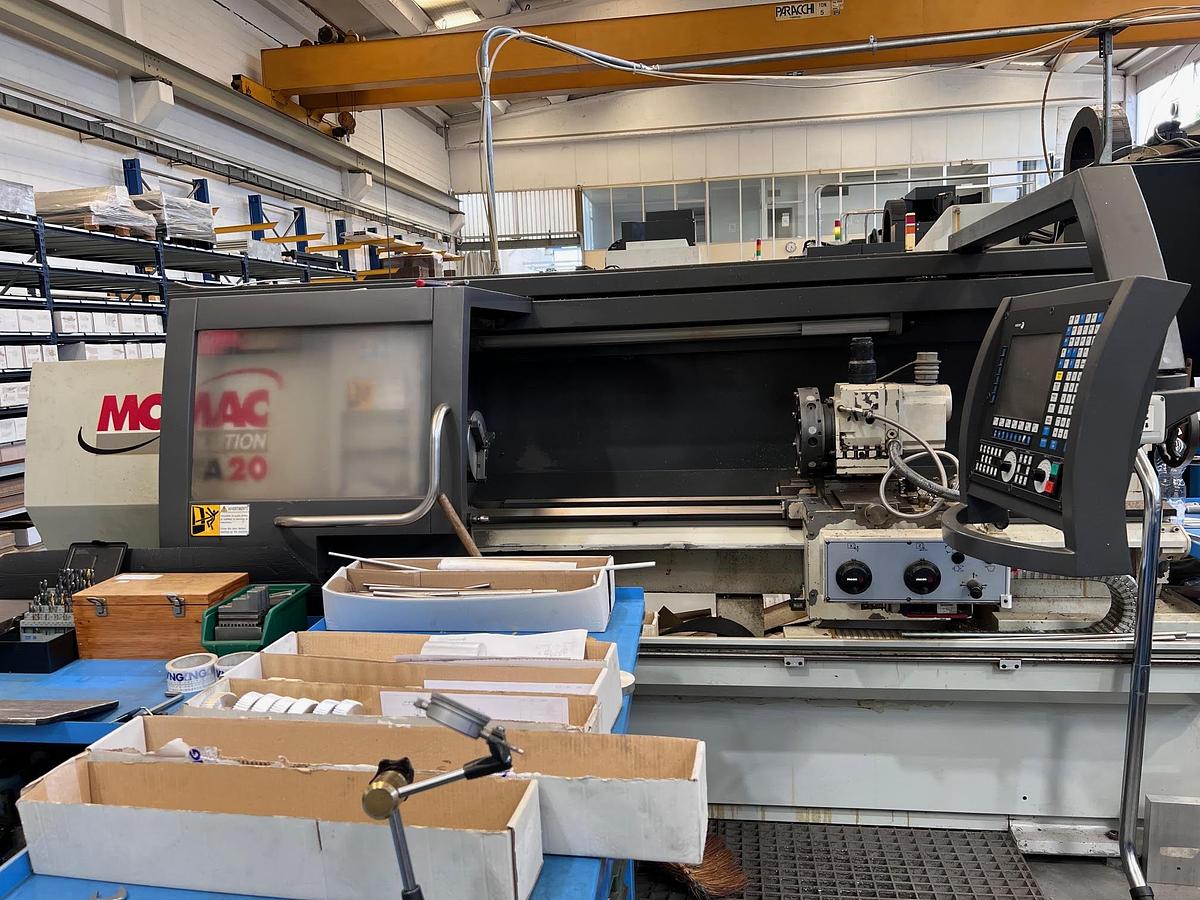 Used Tornio usato ad autoapprendimento MOMAC TA 20