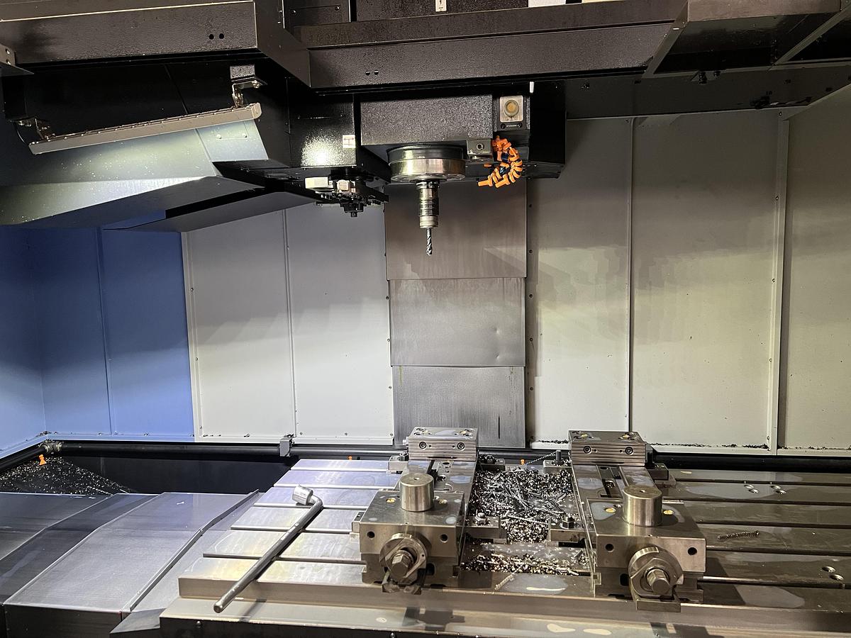 Usato CENTRO DI LAVORO DOOSAN DNM 6700L