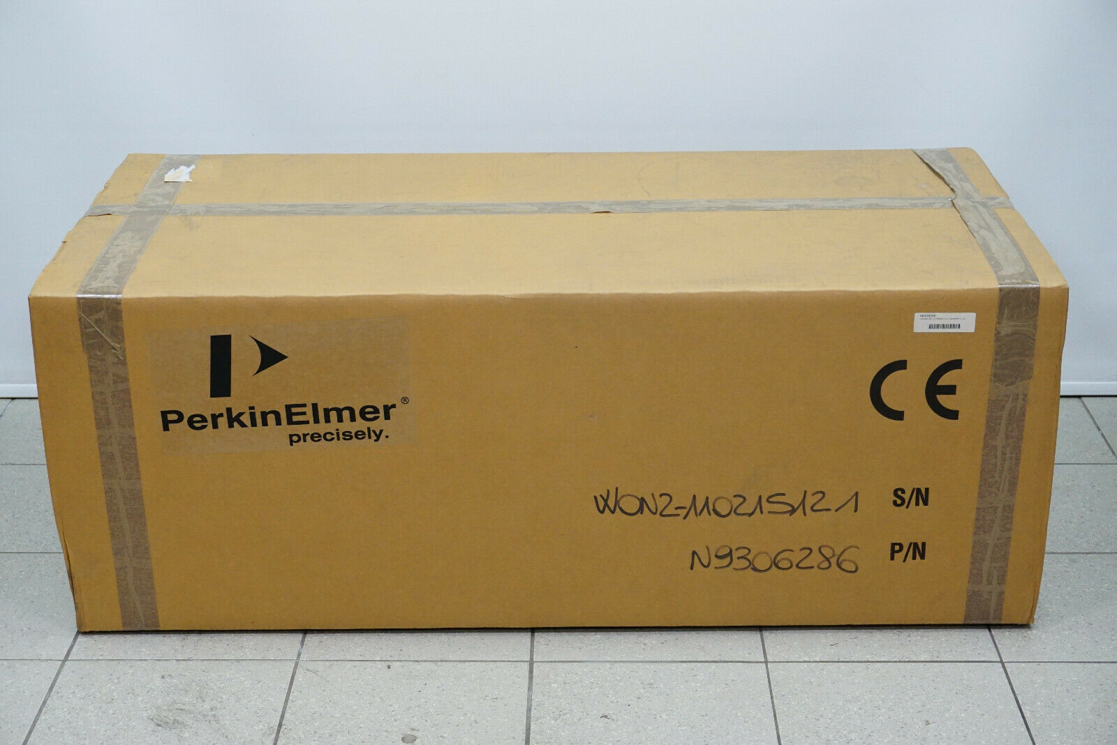 Perkin Elmer N9306286 N2 Whisper Nitrogen Generator 0-80