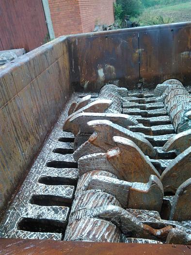 Gebraucht Shredder Metso M&J 4000-12