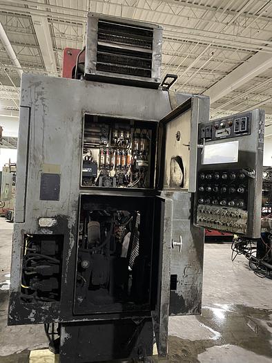 Used HUNTER 20 AUTOMATED MOLDING MACHINE