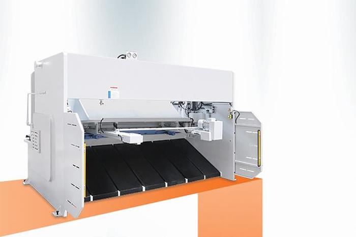 2023 - 1/8" x 13' Ermaksan HVR 3100-10 Hydraulic Variable Rake Shear