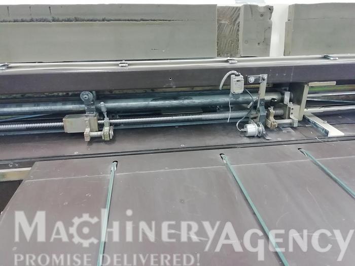 Used AUTOBOX HIPAK 2600 BOXMAKER