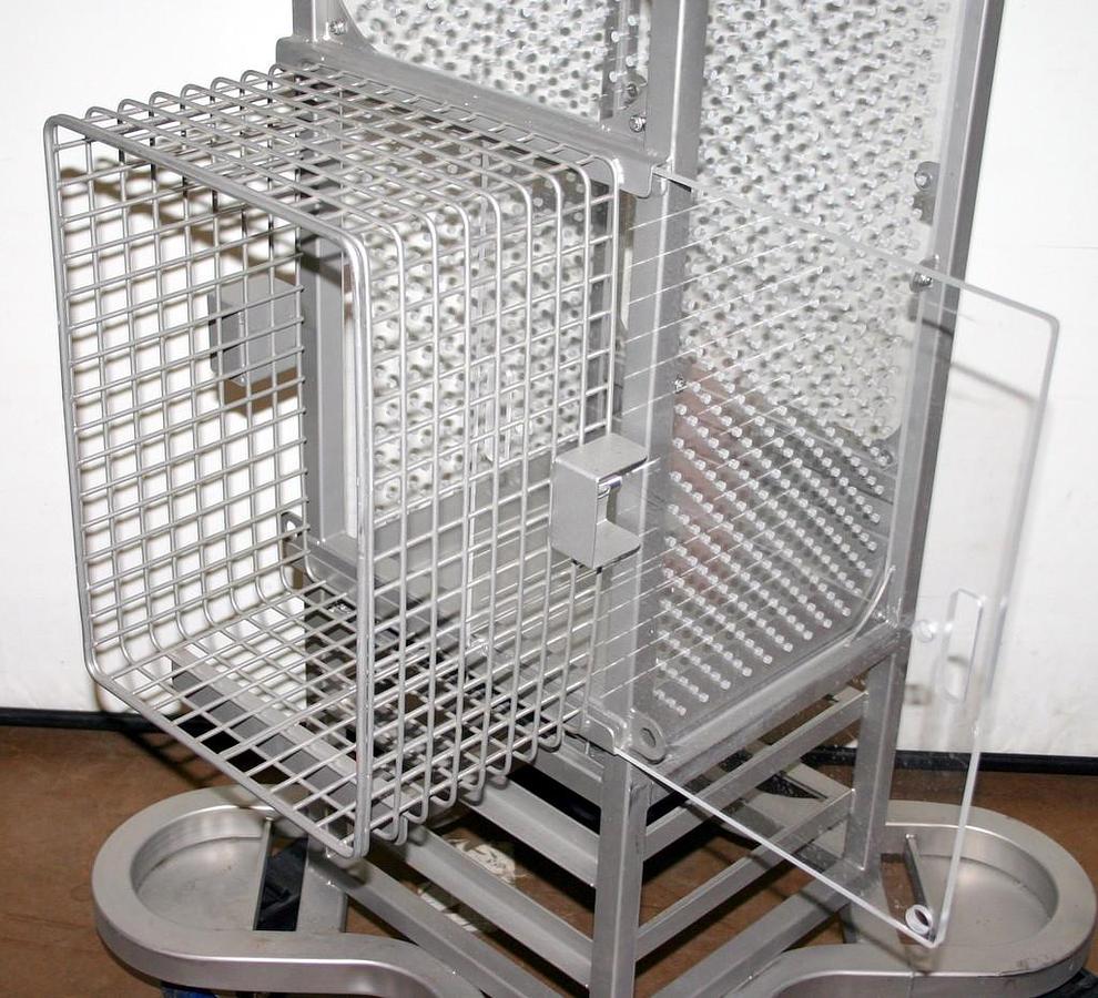 Used CARTER2 SYSTEMS INC. C2SI VETERINARY VERTICAL TUNNEL FOR SCALES