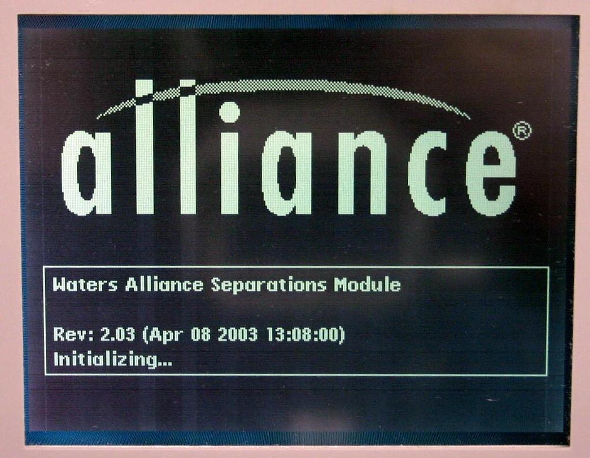 Used WATERS ALLIANCE SEPARATIONS MODULE, MODEL 2695, WAT270008, HPLC