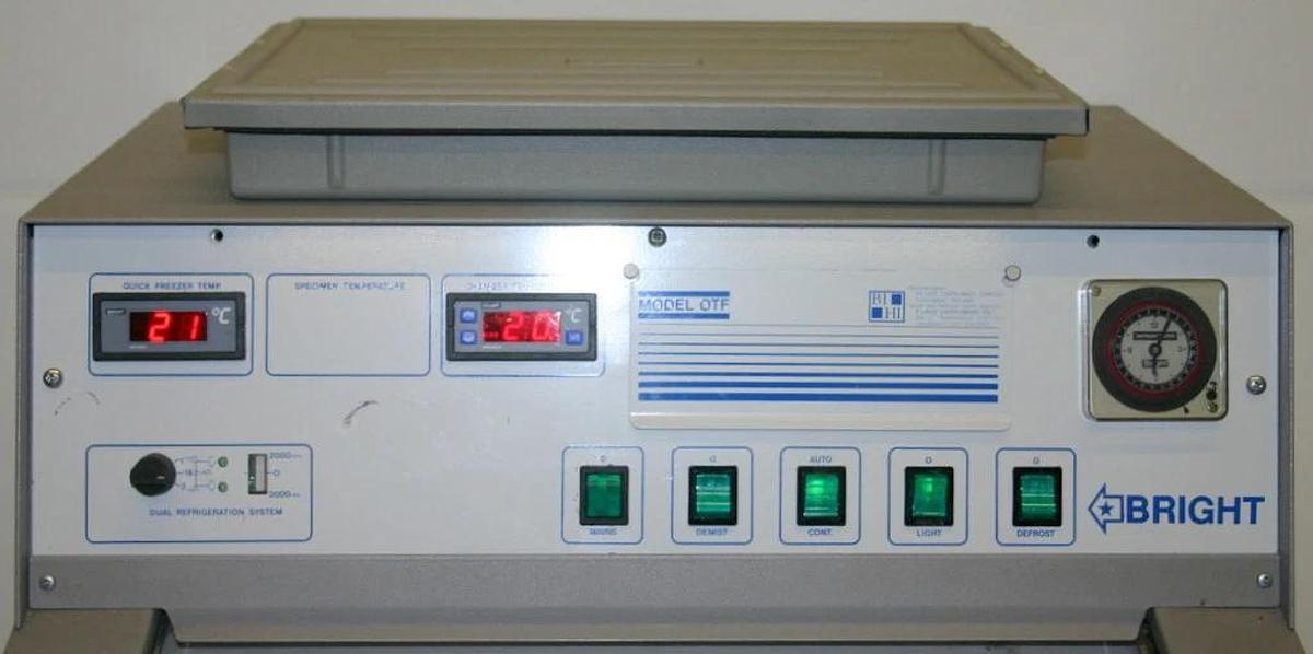 Used BRIGHT HACKER CRYOSTATS, MODEL OTF