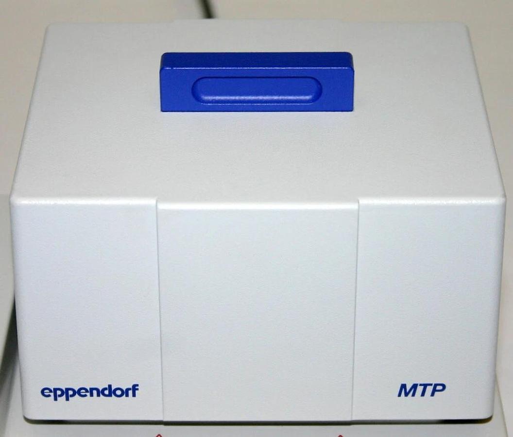 EPPENDORF THERMOMIXER R DRY BLOCK HEATING AND COOLING SHAKER, MTP, MODEL 5355