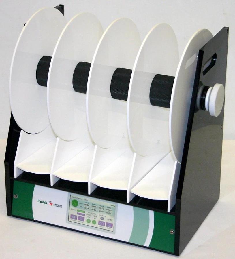 HARVARD APPARATUS PANLAB TOUCHSCREEN ROTAROD, MODEL LE8505, 4 LANES WITH HOOD