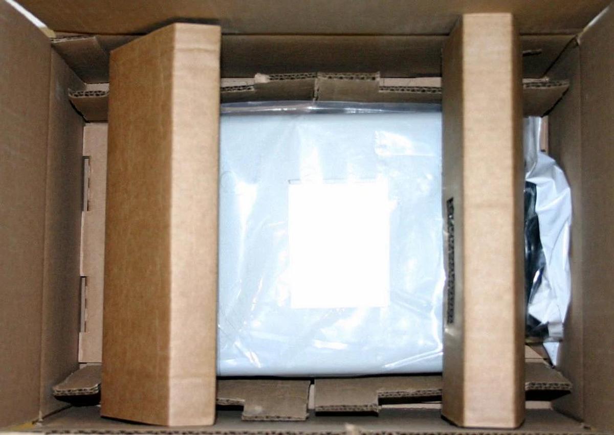 Used VWR DIGITAL SINGLE DRY BLOCK HEATER, MODEL 10027-210 + CAL CERTIFICATE AND PROBE