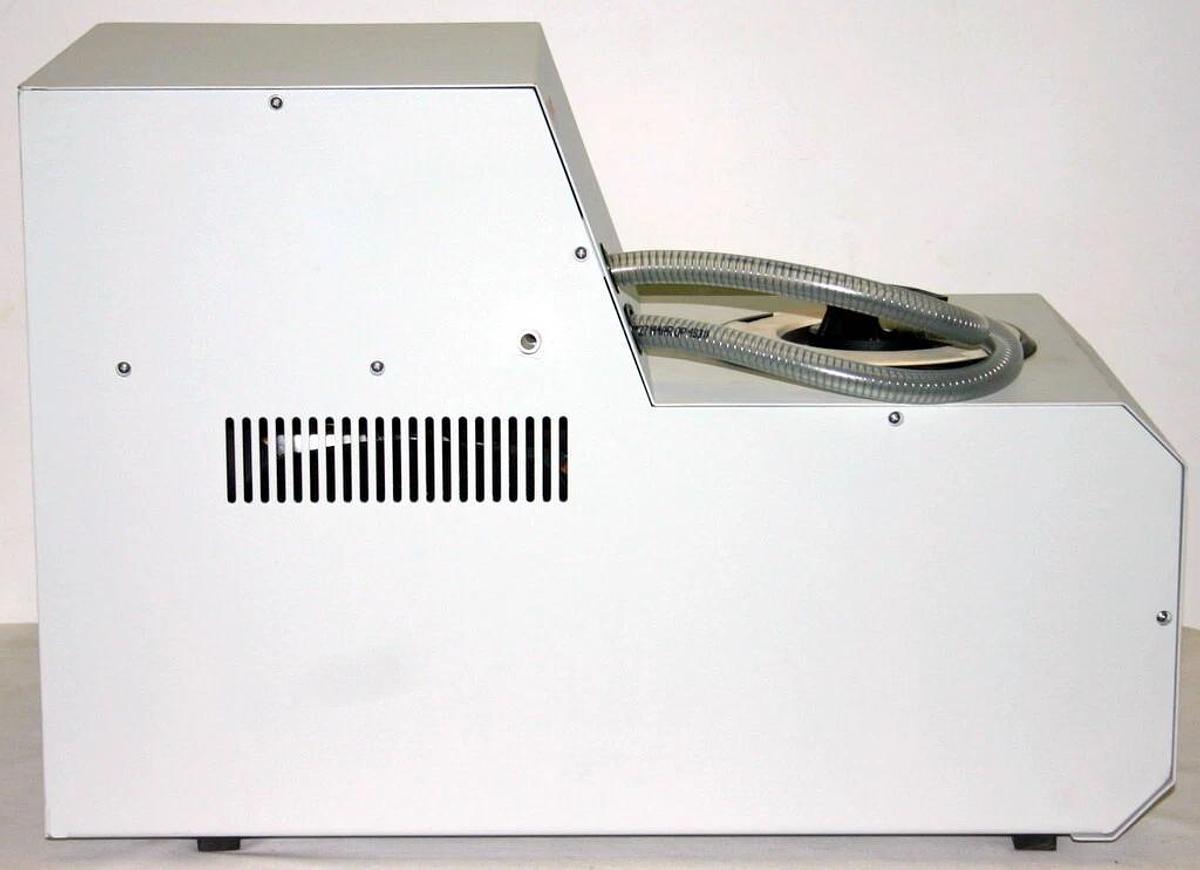 Used THERMO SCIENTIFIC SAVANT UNIVERSAL VACUUM SYSTEM MODEL UVS400