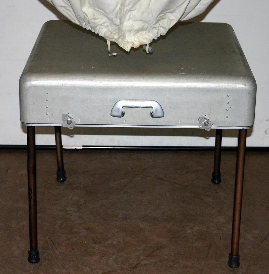 Used FRONTIER ENTERPRISES RESPIRATOR FIT TESTER PORTABLE BOOTH, MODEL FE250A