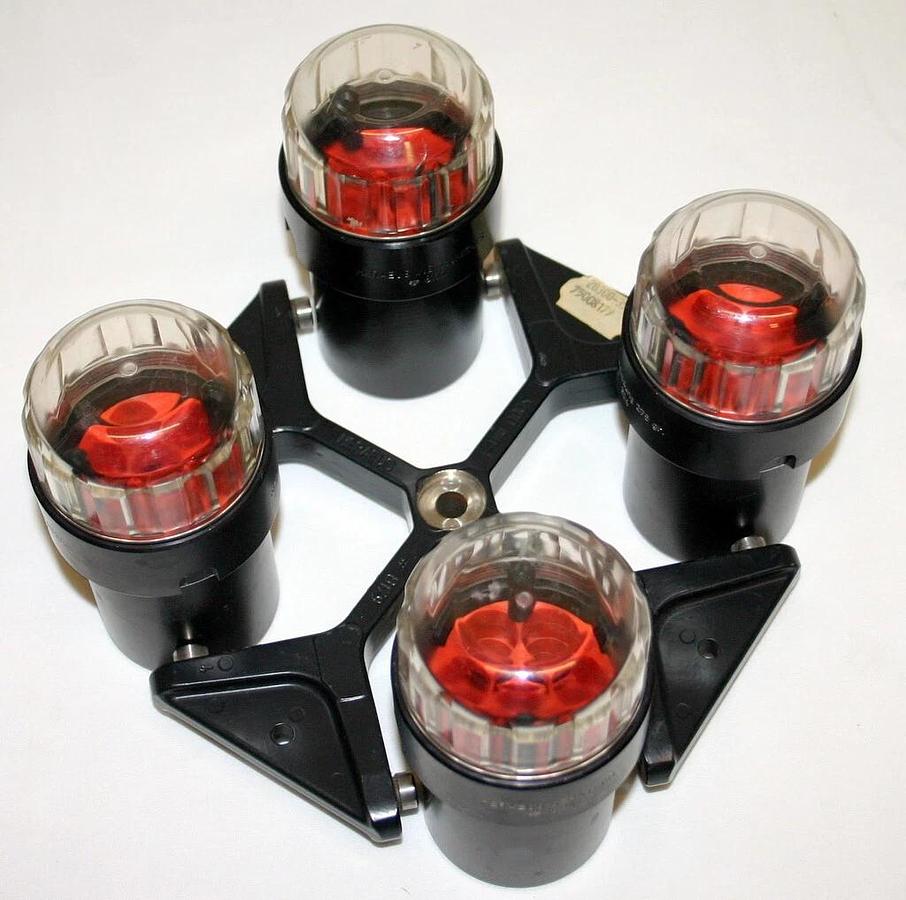 Used THERMO SCIENTIFIC HERAEUS SWINGING BUCKET ROTOR, MODEL 75008179 WITH BUCKETS