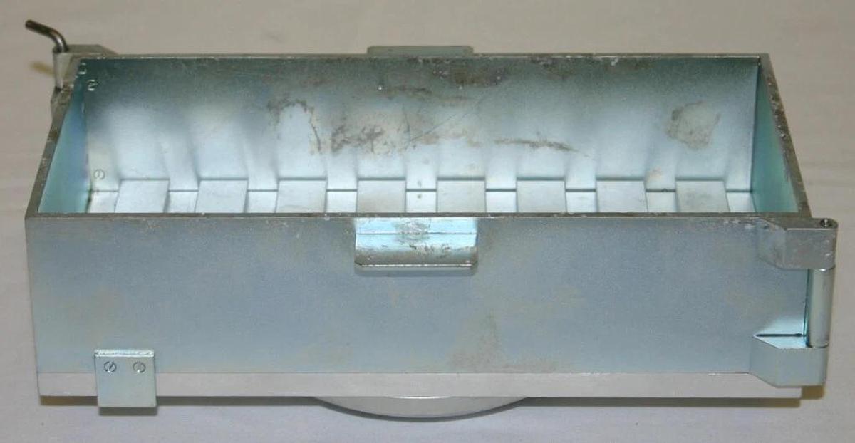 Used LEICA SPECIMEN STAGE 0417 19635 WITH EMBEDDING FRAME 0417 19632, 120 x 250 x 60