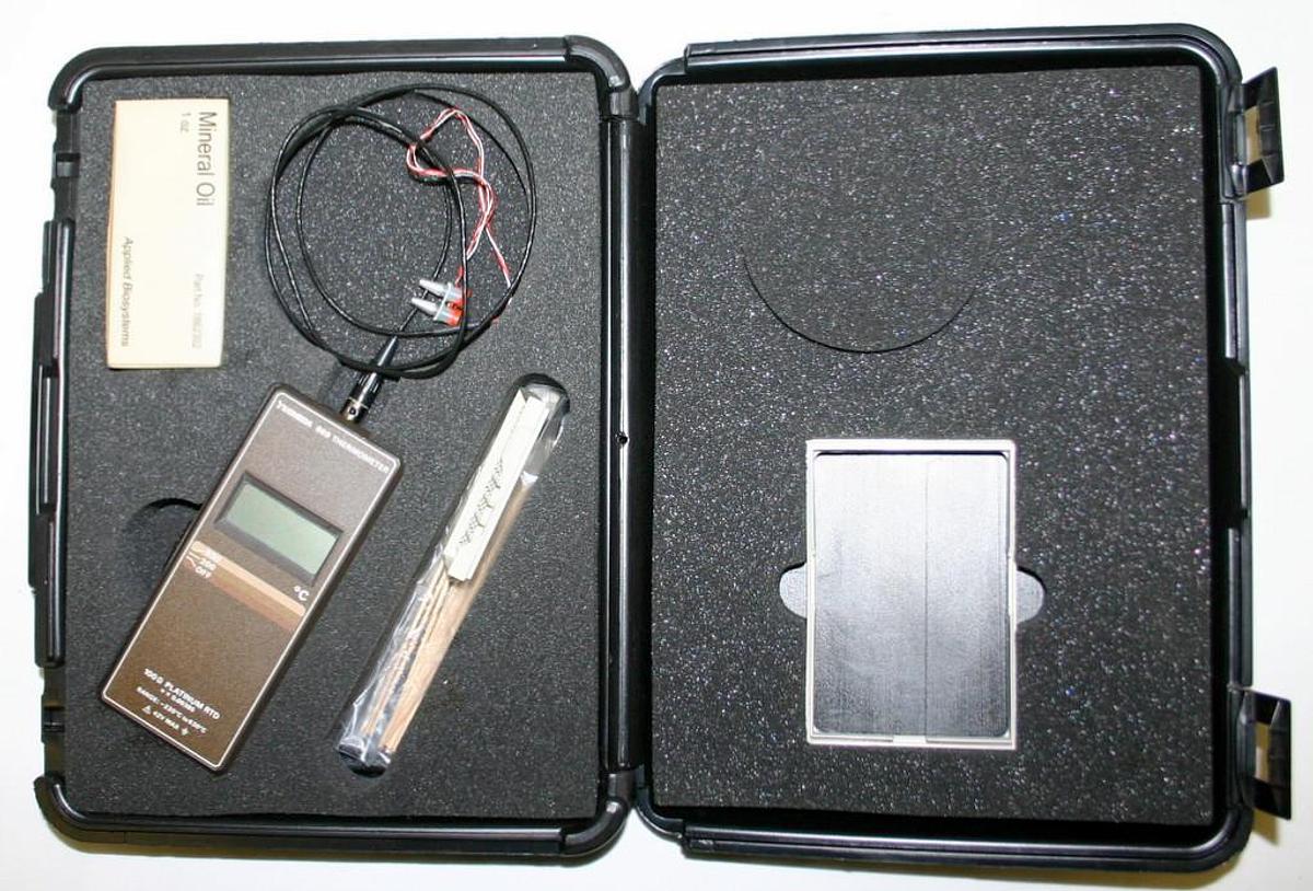 Used APPLIED BIOSYSTEMS ABI 9700 TEMPERATURE VERIFICATION SYSTEM, MODEL N8010435