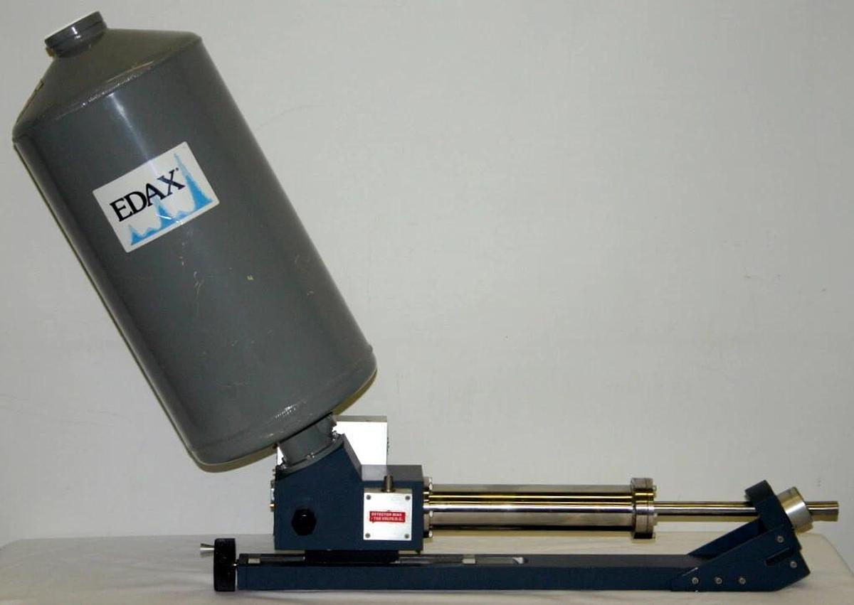 Used EDAX DETECTING UNIT, MODEL JSM 35-149-10 WITH AMPLIFIER, MODEL 183A