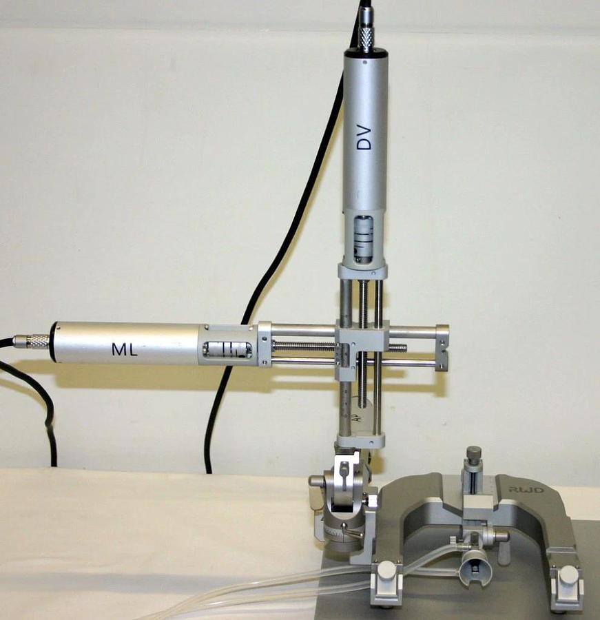 RWD AUTOMATED MOTORIZED STEREOTAXIC INSTRUMENT, MODEL 71001-S, INJECTOR & LAPTOP