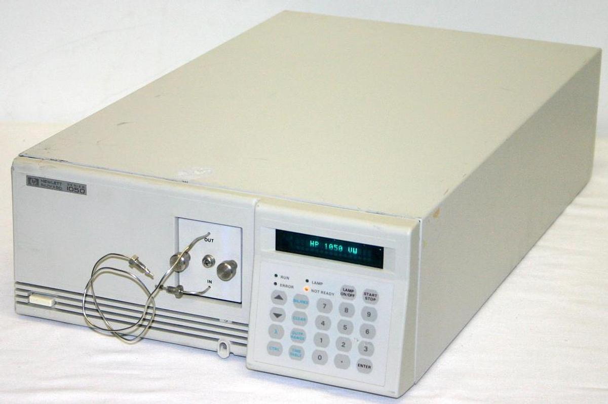 Used HEWLETT PACKARD 1050 SERIES VARIABLE WAVELENGTH DETECTOR, MODEL 79853A