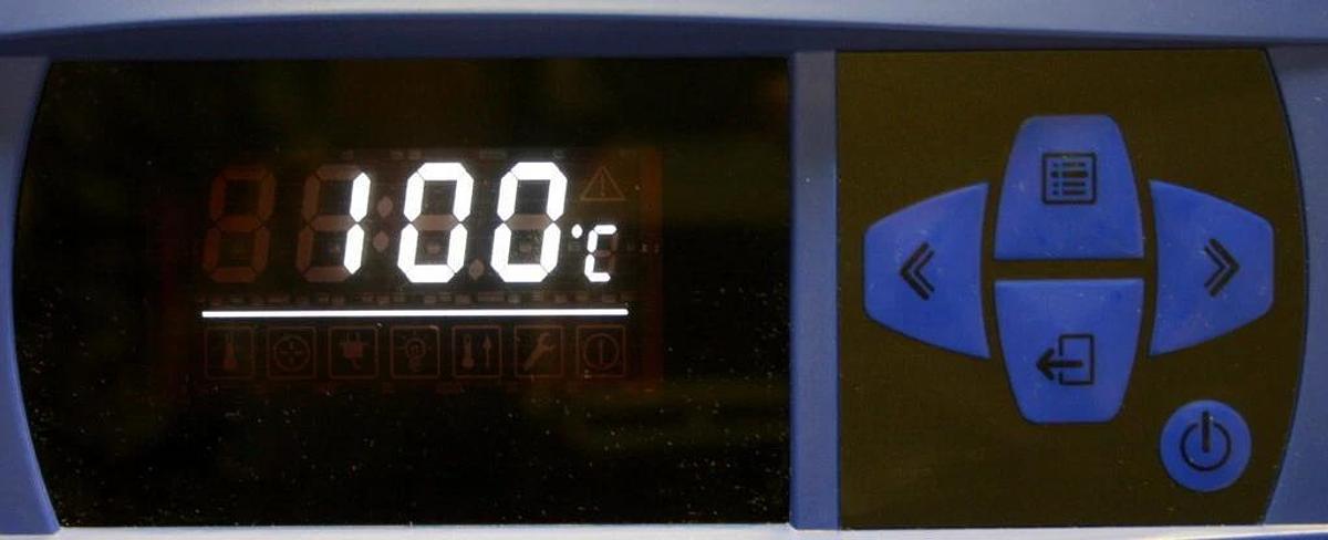 THERMO FISHER SCIENTIFIC ISOTEMP 60L HEATING AND DRYING OVEN, MODEL 151030503