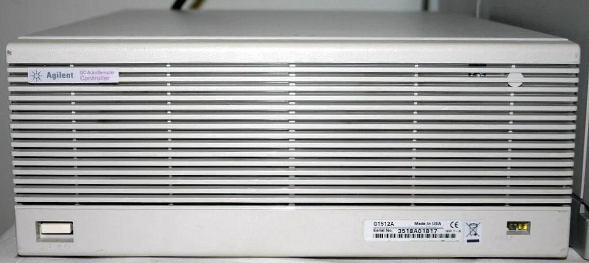 Used HEWLETT PACKARD AGILENT 6890 SERIES GAS CHROMATOGRAPH, INJECTOR & SAMPLE TRAY