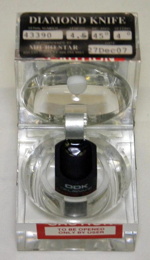 Used DELAWARE DIAMOND KNIFE FOR ULTRAMICROTOMY TYPE SU 4.5MM LENGTH 45 DEGREE ANGLE