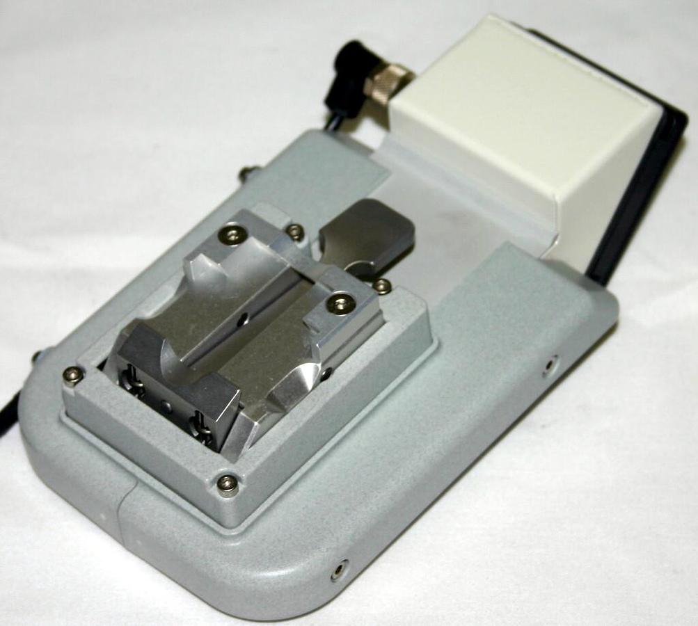 LEICA INHECO RM COOLCLAMP FOR HISTOCORE MICROTOME, MODEL 14050246573