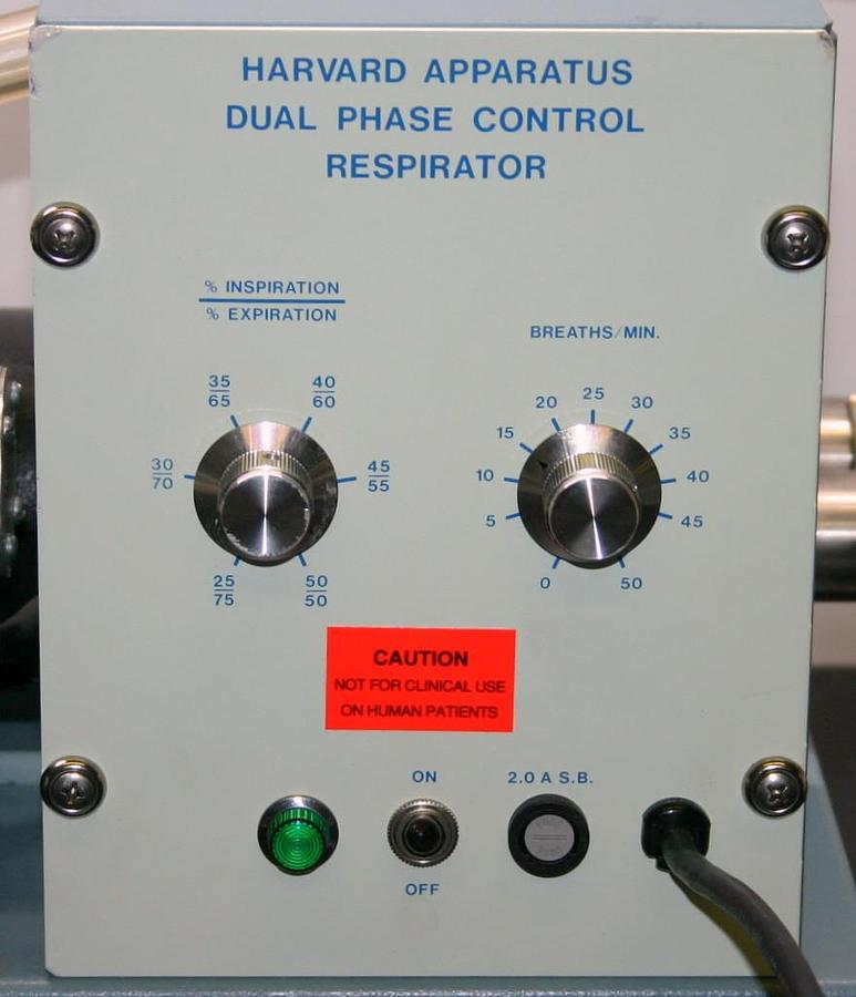 Used HARVARD DUAL PHASE RESPIRATOR, MODEL 55-0715, 613