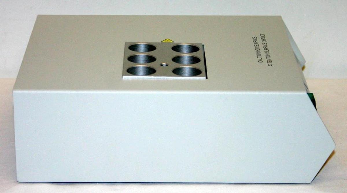 THERMO SCIENTIFIC DIGITAL MULTI-BLOK SINGLE BLOCK HEATER, MODEL 2000Q