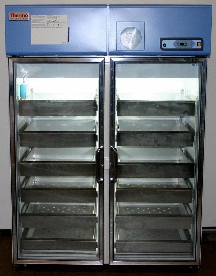 THERMO SCIENTIFIC REVCO LABORATORY PHARMACY REFRIGERATOR, MODEL RPH5004A