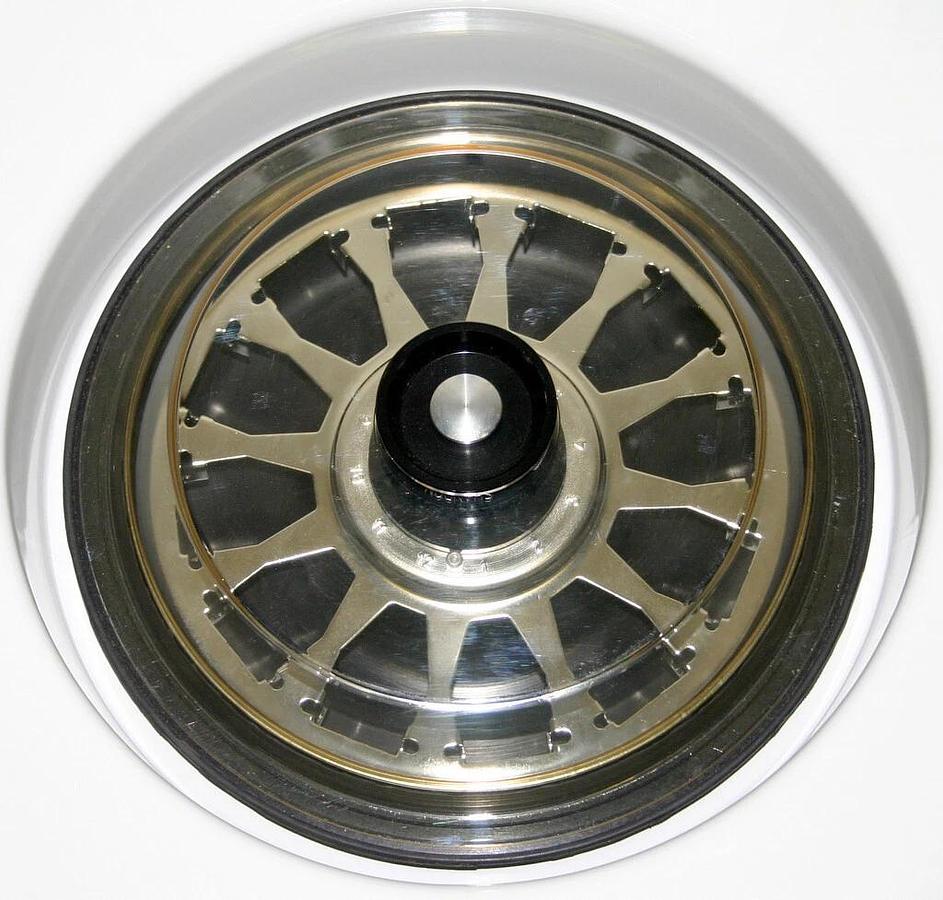 Used THERMO SCIENTIFIC SHANDON CYTOCENTRIFUGE, MODEL CYTOSPIN 4 WITH ROTOR