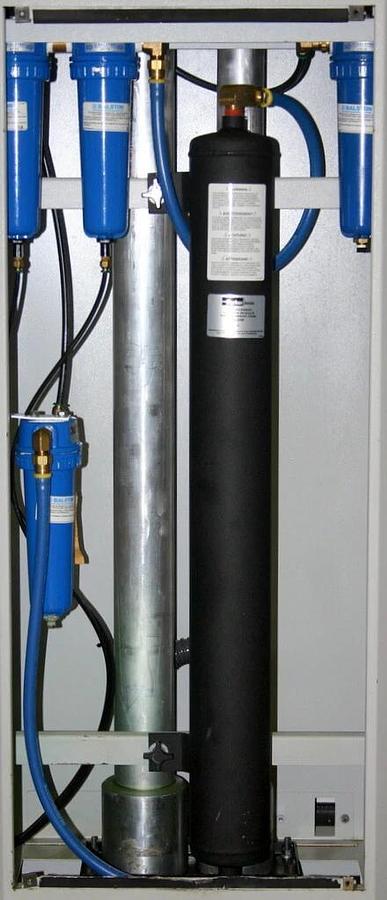 Used WHATMAN PARKER BALSTON LABORATORY NITROGEN GENERATOR SYSTEM, MODEL N2-2010