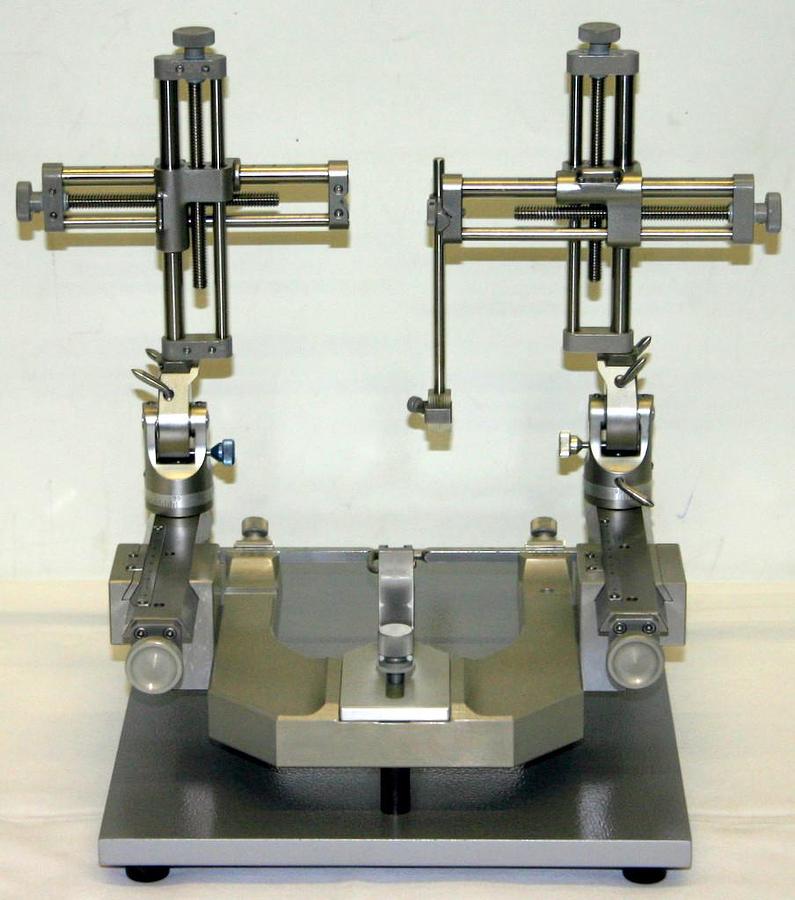 Used KOPF DKI DUAL SMALL ANIMAL STEREOTAXIC INSTRUMENT, MODEL 902